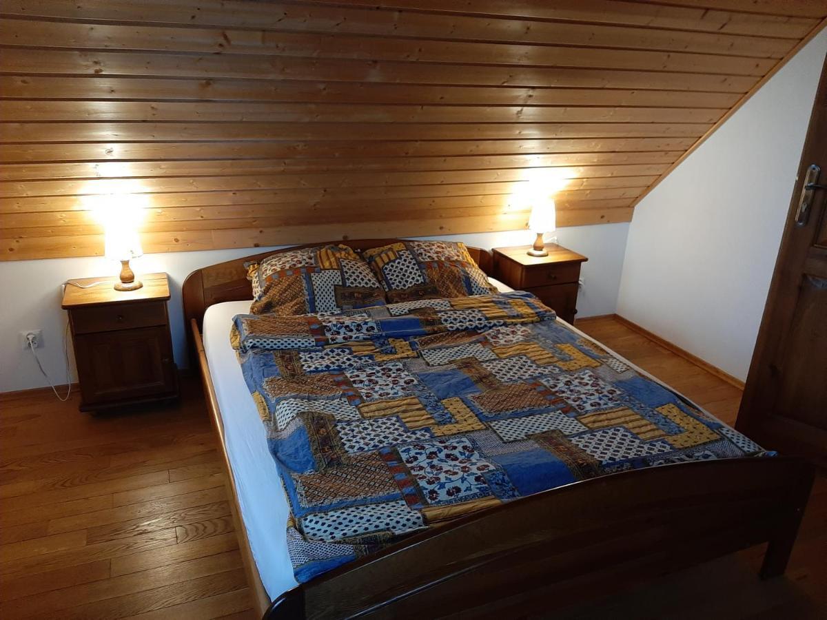 Hotel Magiczne Bieszczady - Smerek 86 Cisna Exteriér fotografie